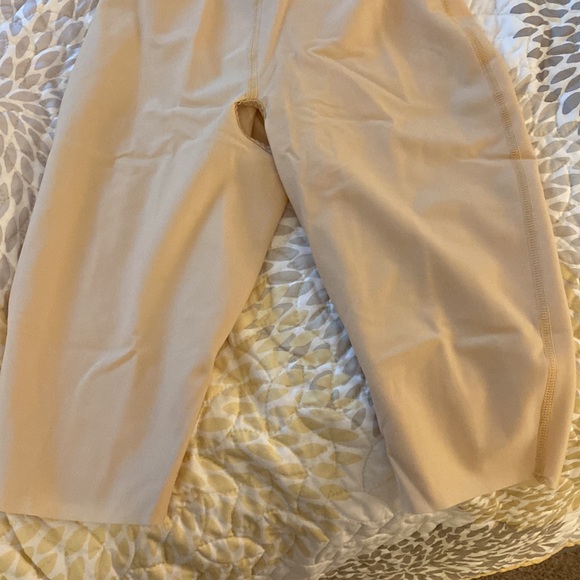 Shape wear - Picture 4 of 6